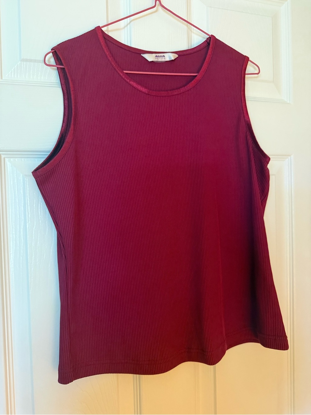Alia Petites women’s medium sleeveless blouse